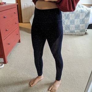 Women's high waisted navy Aerie leggings